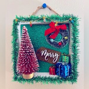 HANDMADE • Green Tinsel Christmas Shadow Box • 5.5 inch